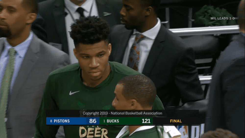 Giannis Antetokounmpo Milwaukee Bucks pari