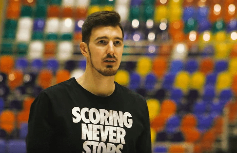 Nando de Colo
