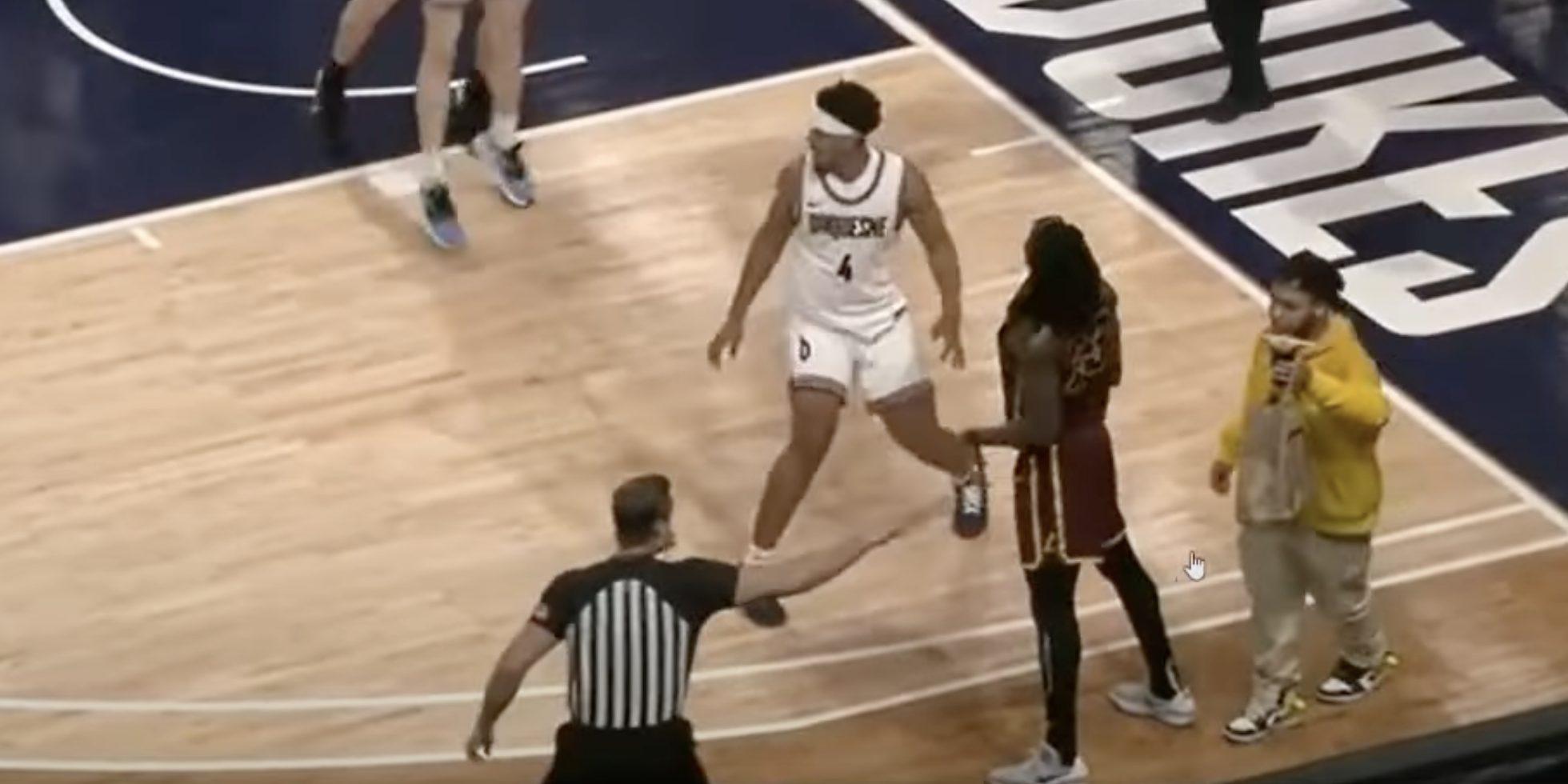 NCAA Livreur WTF