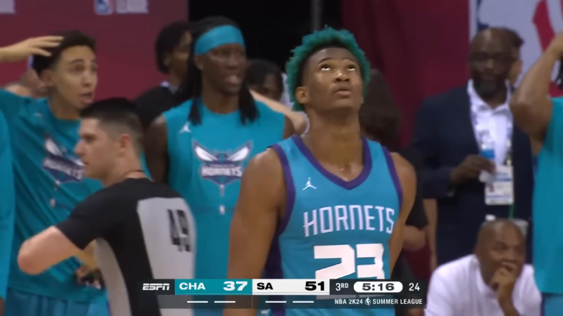 Kai Jones Hornets 13 septembre 2023