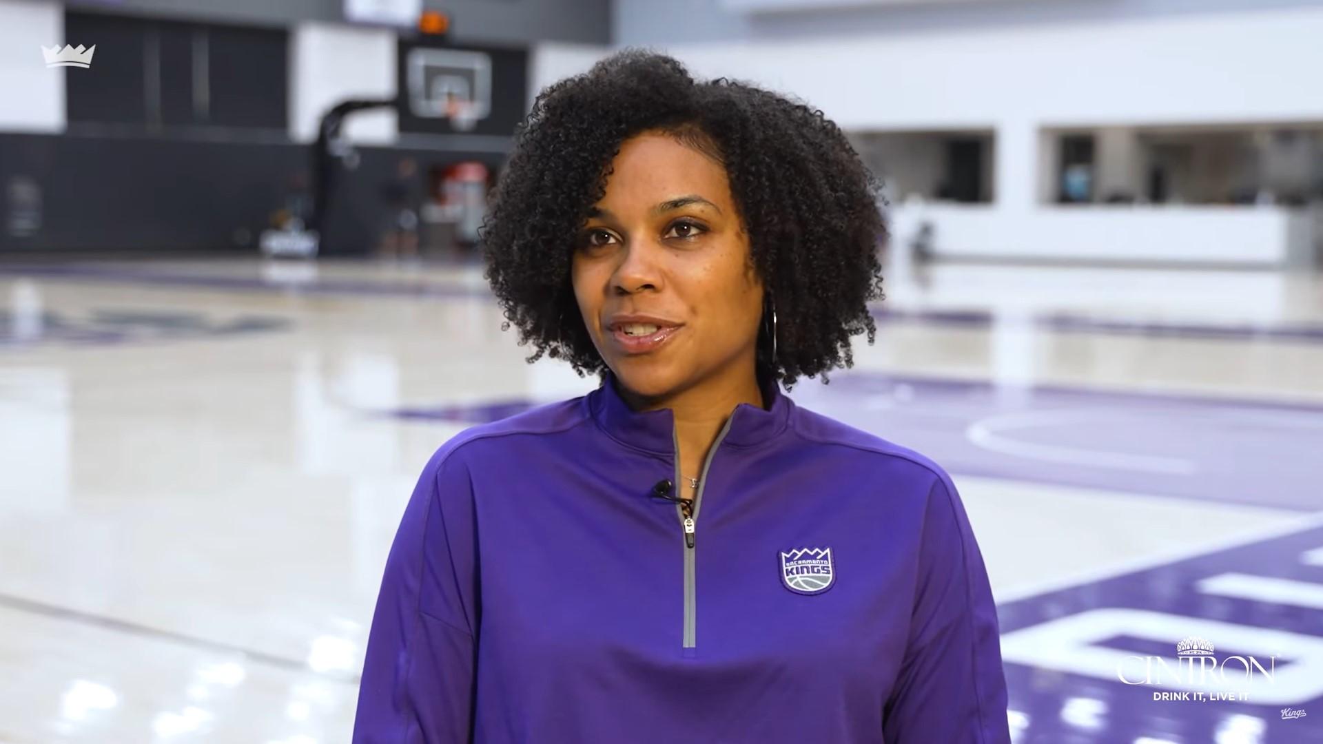 lindsey harding lakers