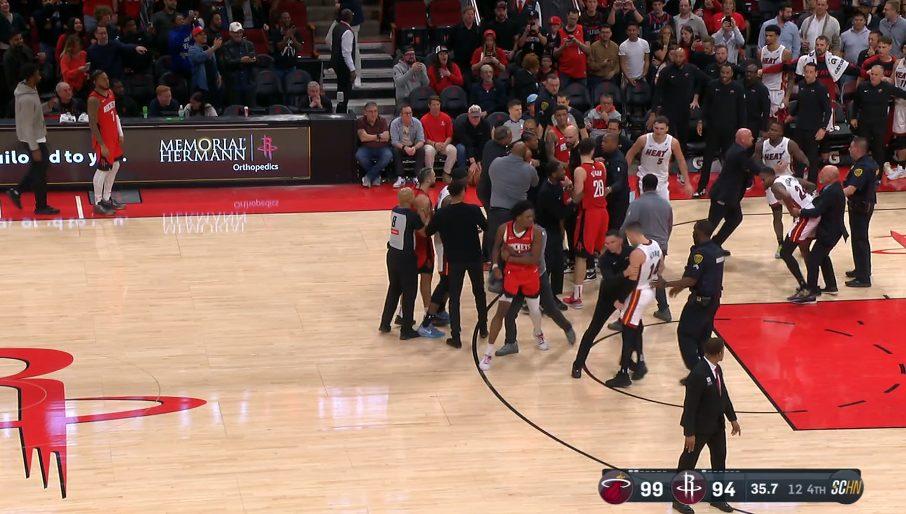 barfight Rockets Heat 30 décembre 2024