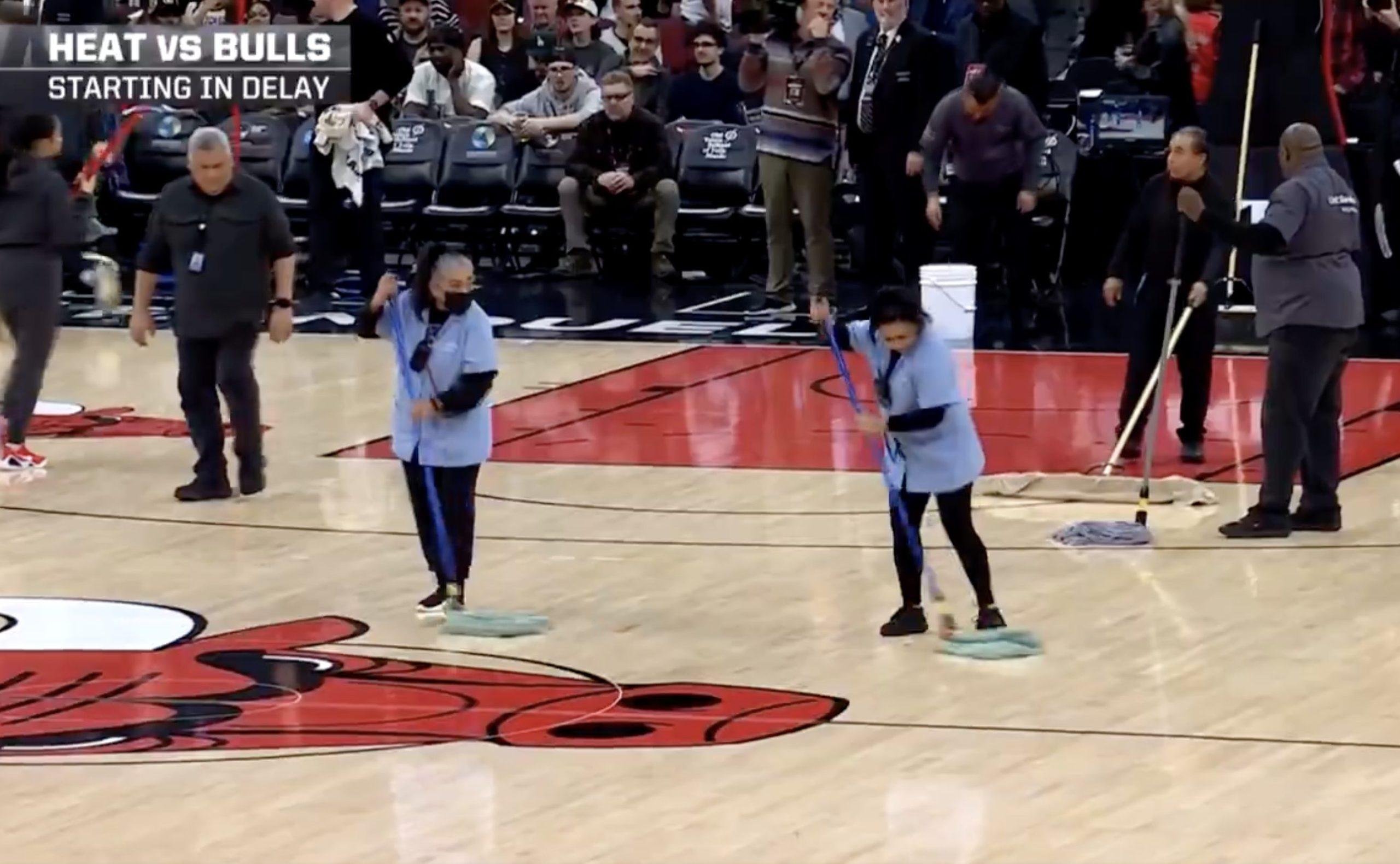 Bulls - Heat reporté pluie