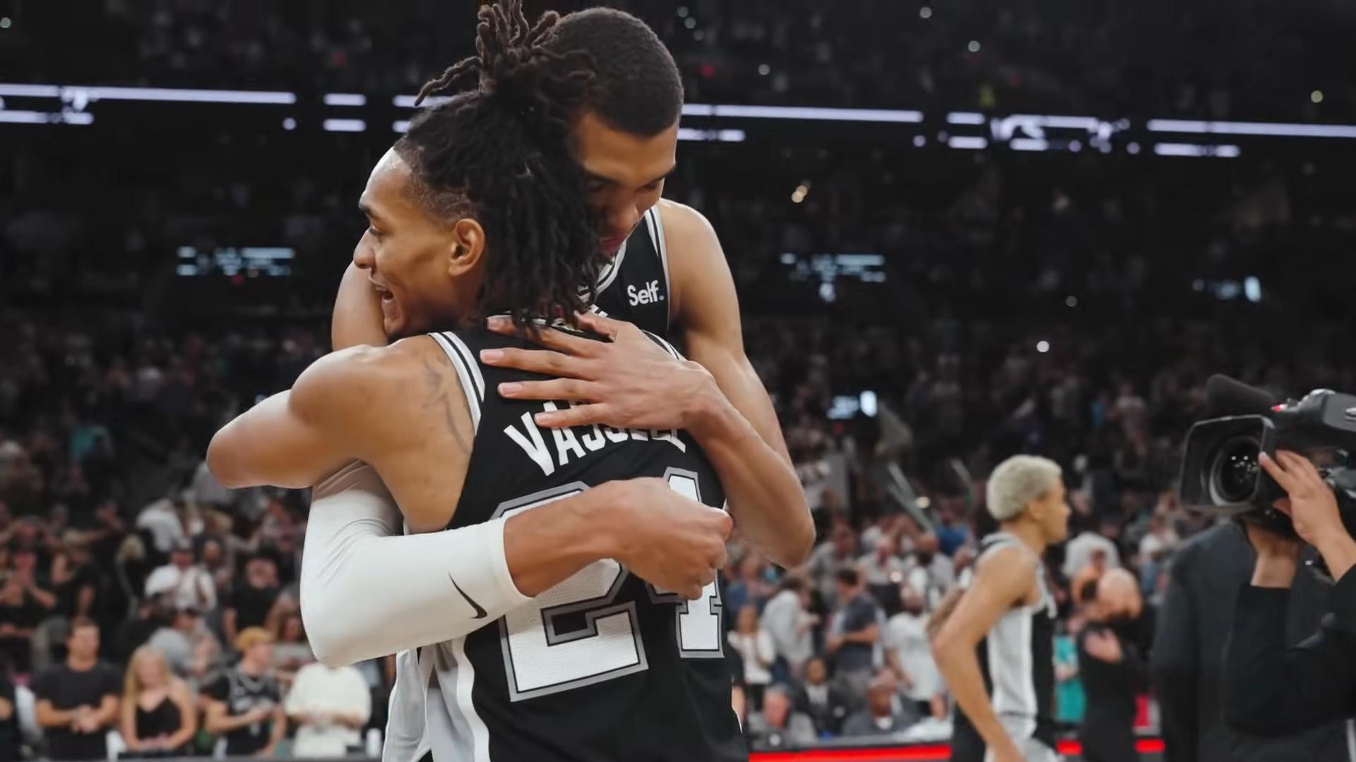 Devin Vassell Victor Wembanyama San Antonio Spurs 16 mars 2024